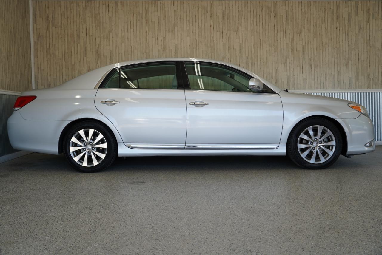 Toyota Avalon Limited 2012