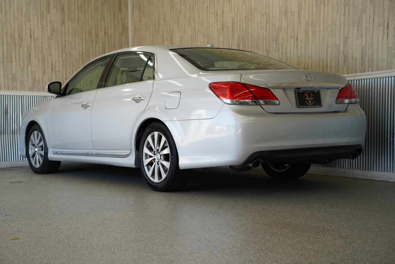 Toyota Avalon Limited 2012