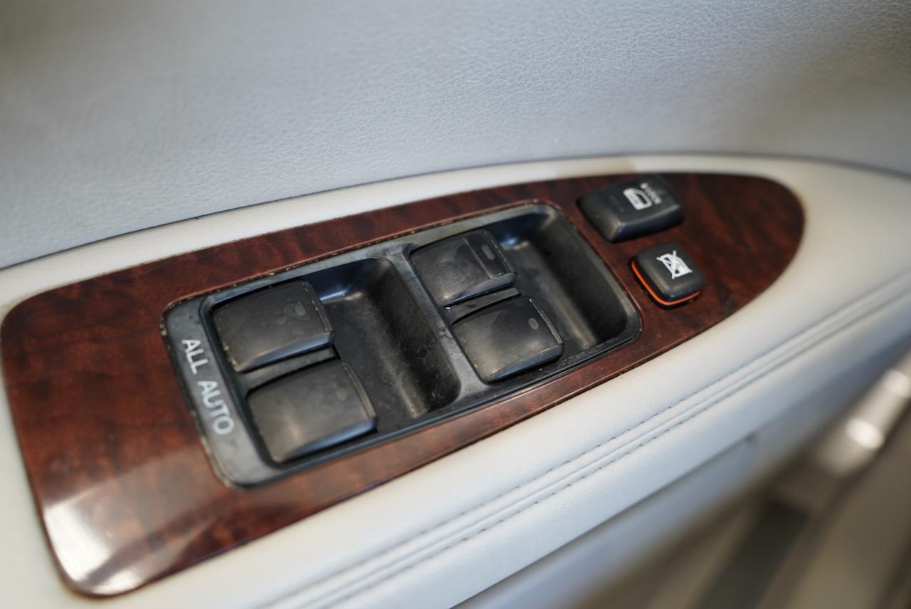 Toyota Avalon Limited 2012