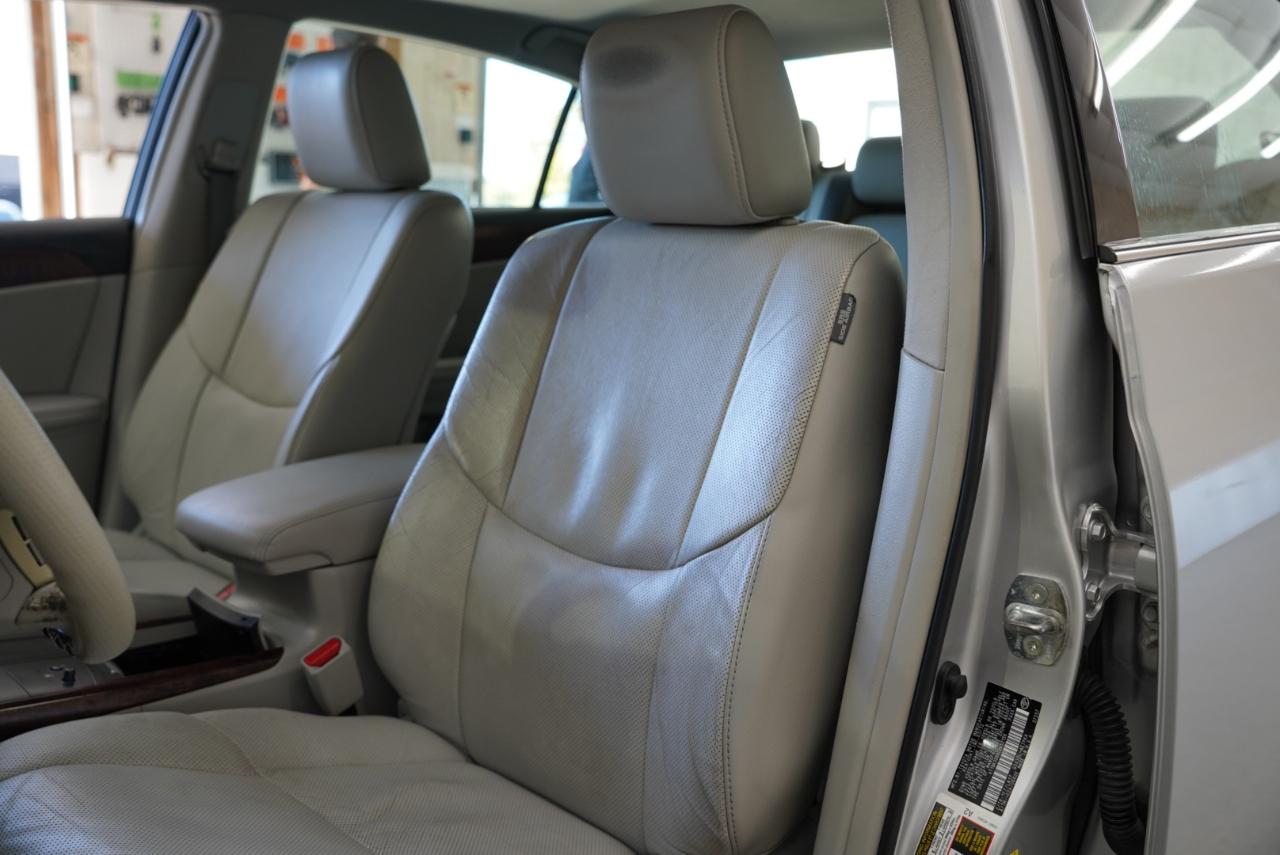 Toyota Avalon Limited 2012