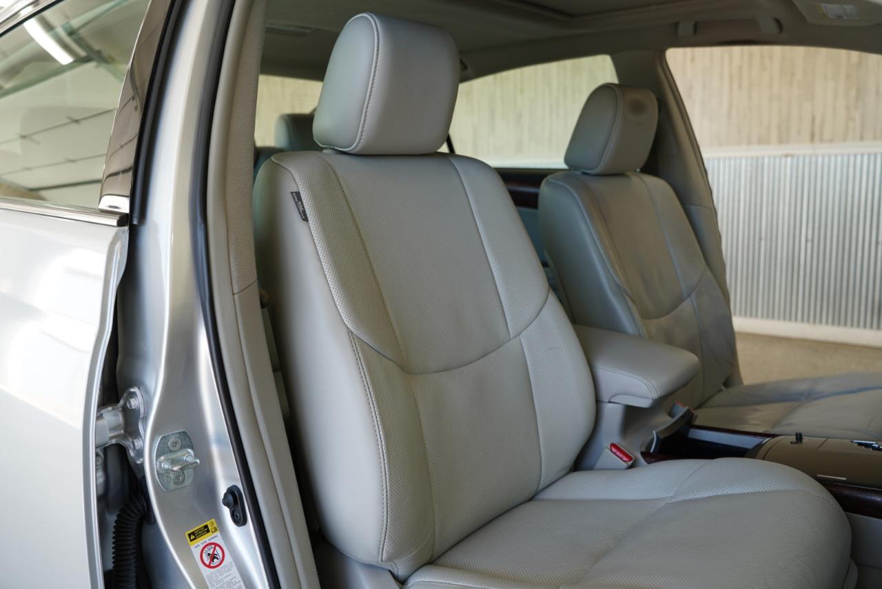 Toyota Avalon Limited 2012