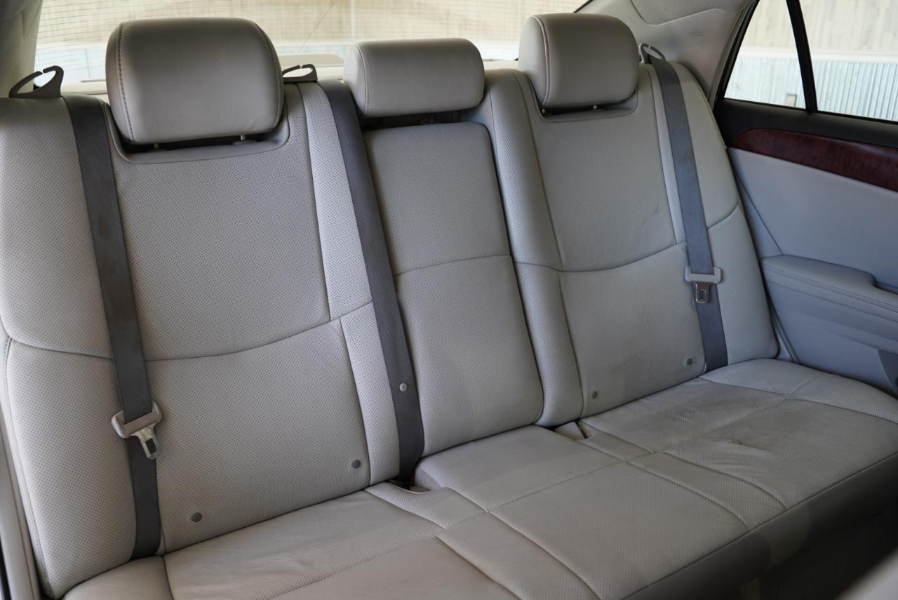 Toyota Avalon Limited 2012