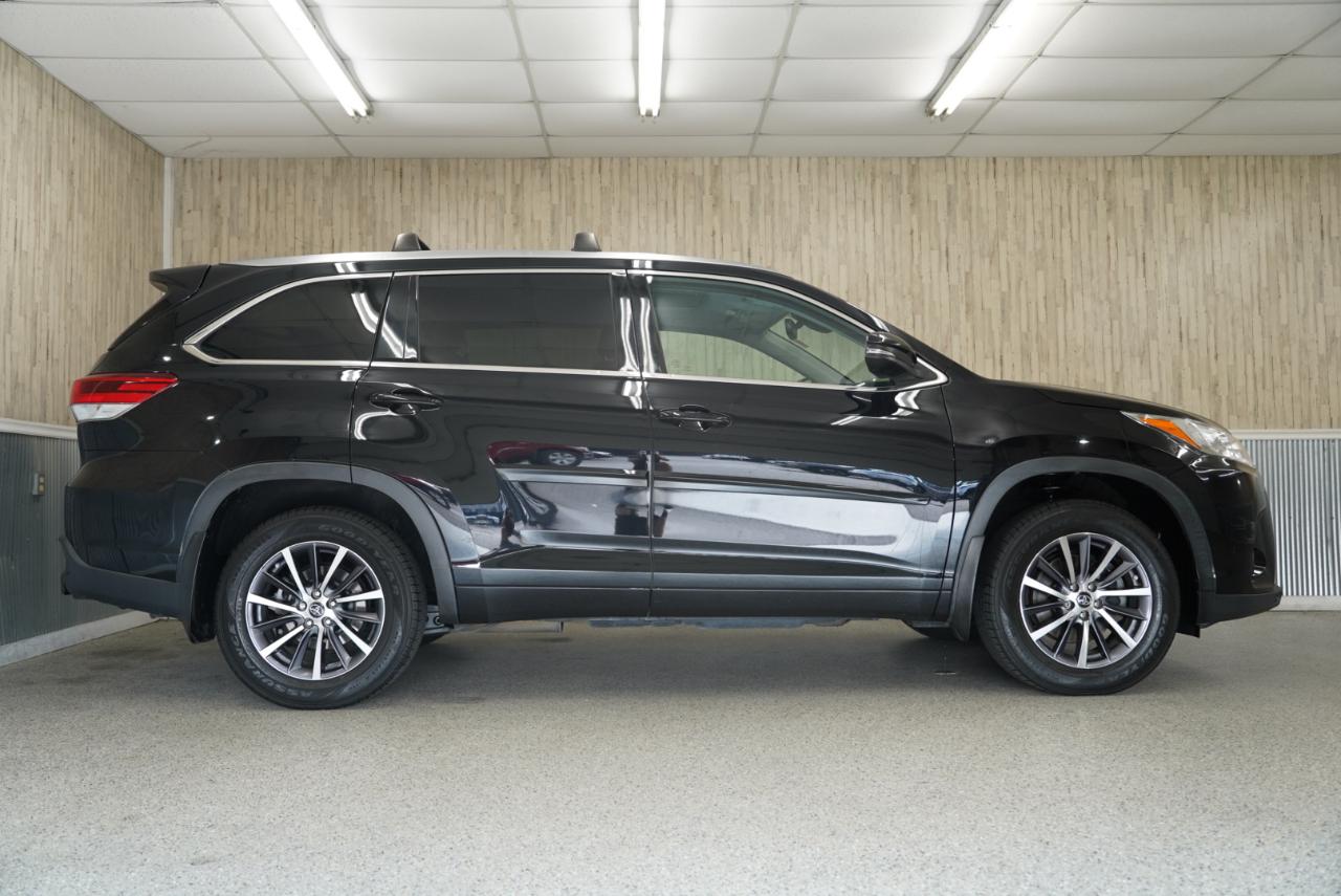 Toyota Highlander  2017