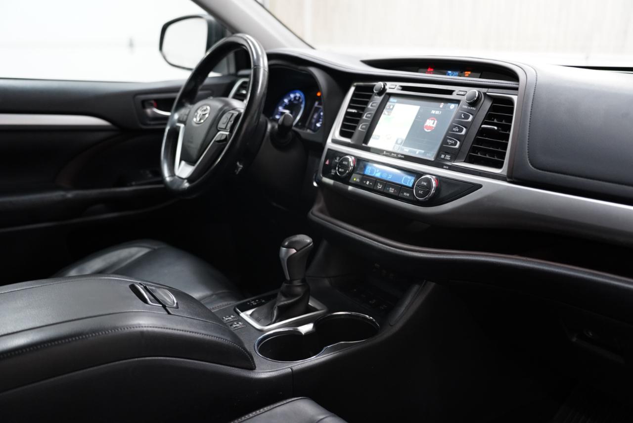 Toyota Highlander  2017