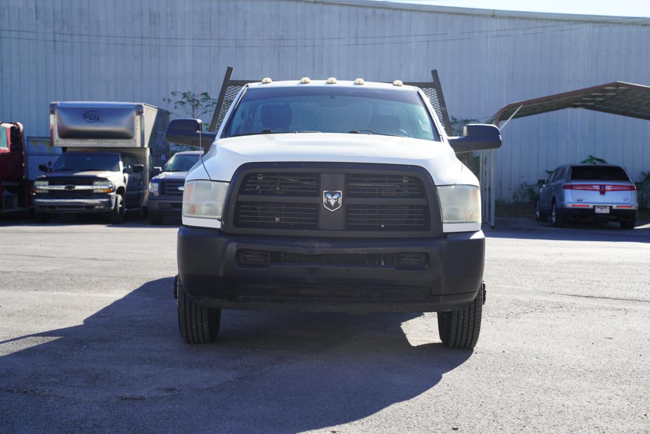 Dodge 3500 photo 2