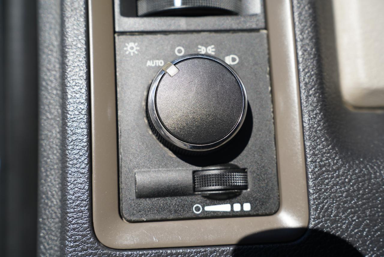 Dodge 3500 photo 24
