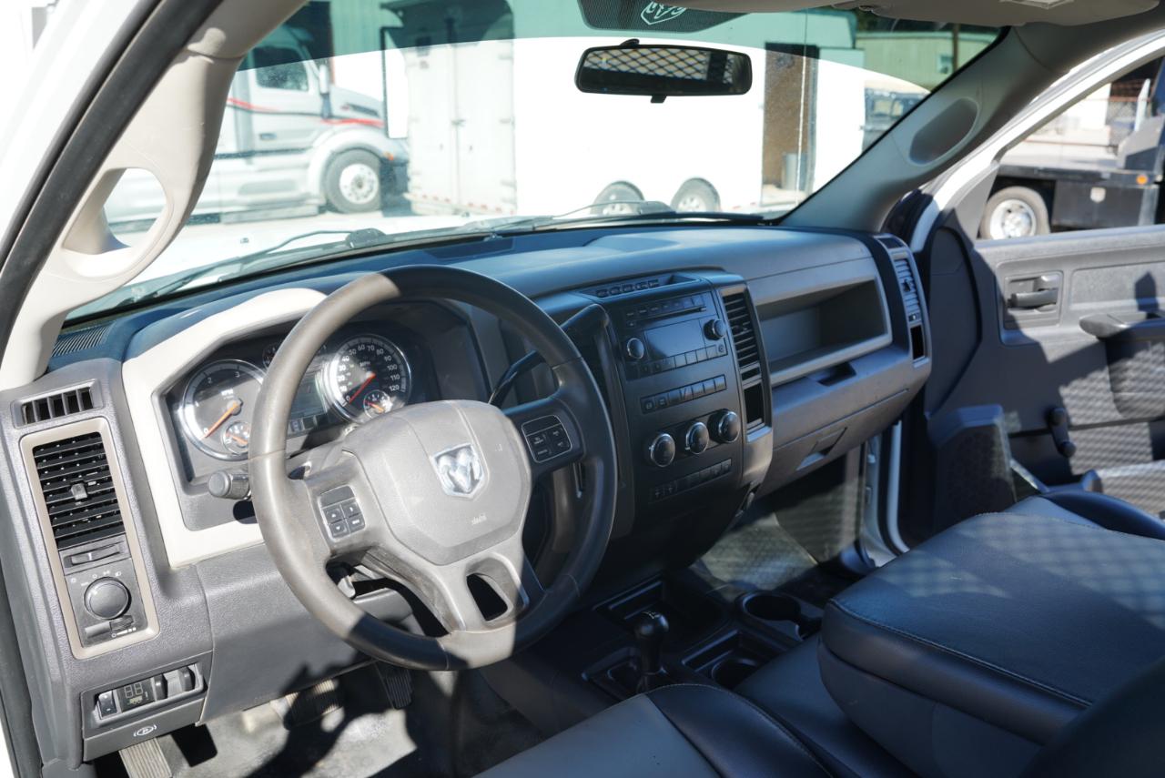 Dodge 3500 photo 11