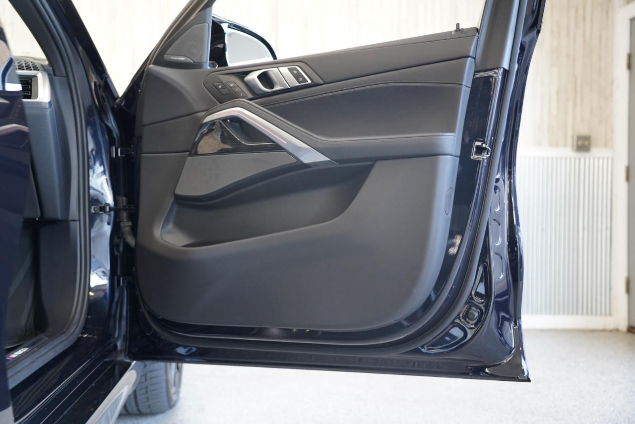 BMW X6 photo 33