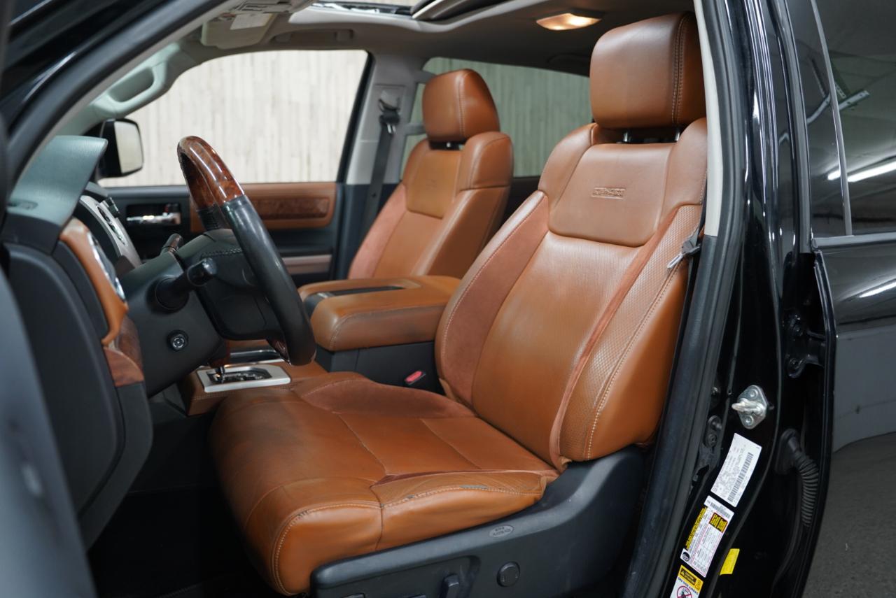 Toyota Tundra 4WD Truck  2014