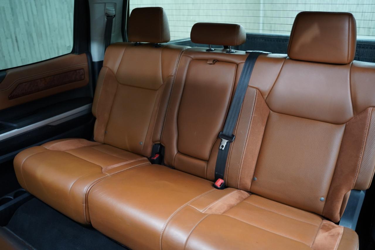 Toyota Tundra 4WD Truck  2014
