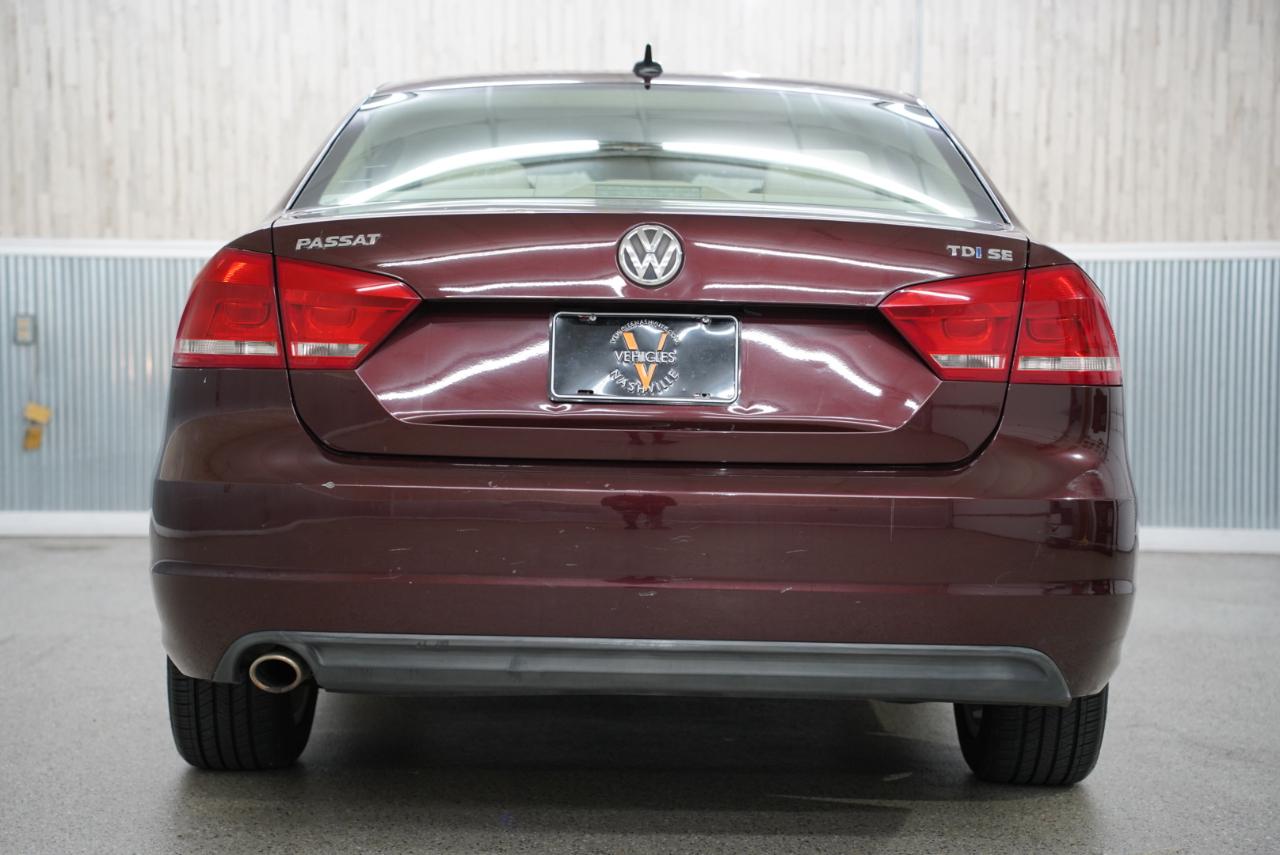Volkswagen Passat 4dr Sdn 2.0L Manual TDI SE 2013