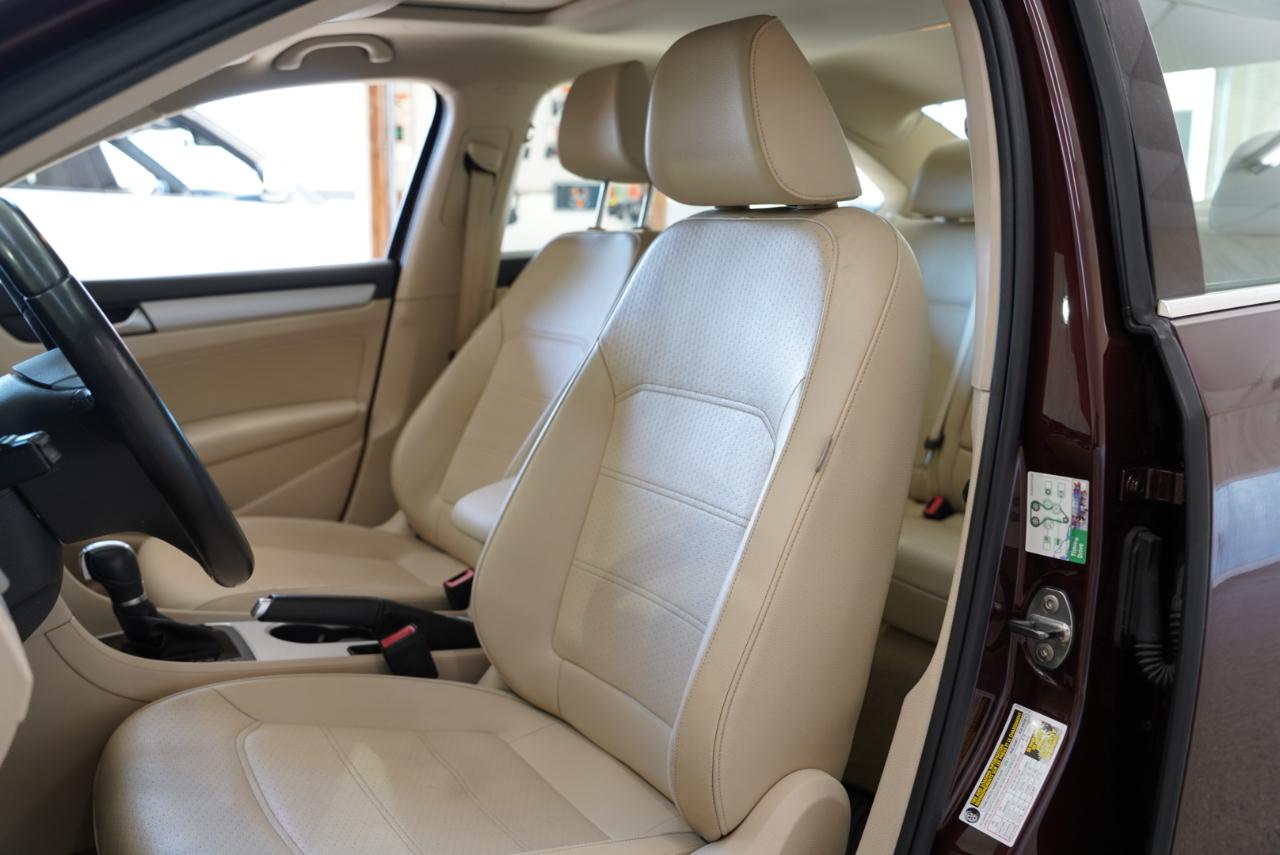 Volkswagen Passat 4dr Sdn 2.0L Manual TDI SE 2013