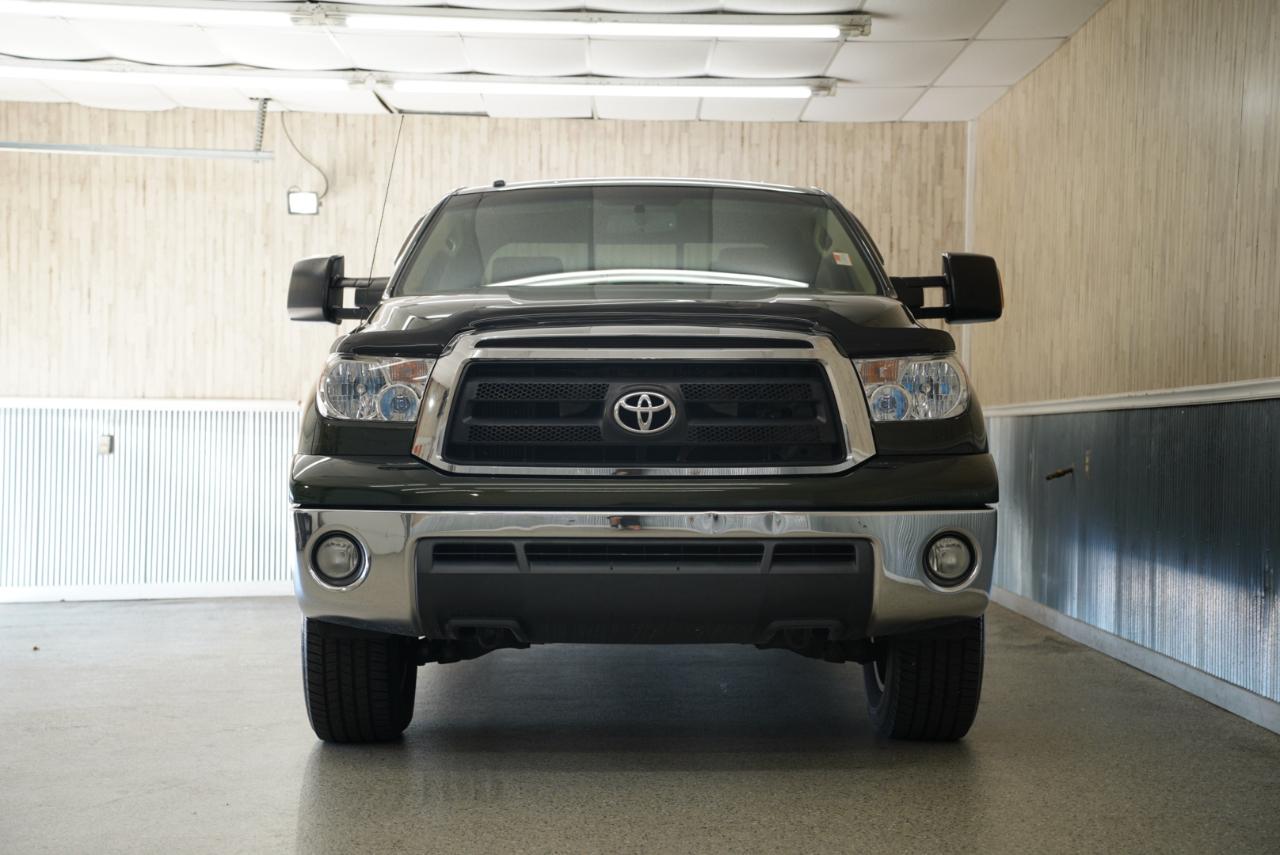 Toyota Tundra 2WD Truck  2010