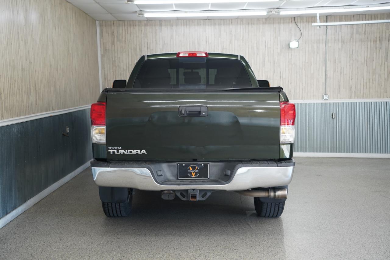 Toyota Tundra 2WD Truck  2010