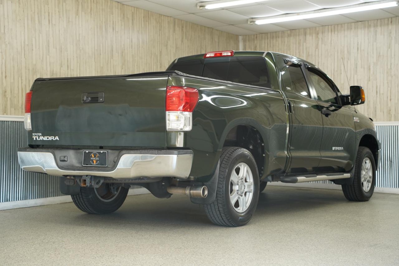 Toyota Tundra 2WD Truck  2010