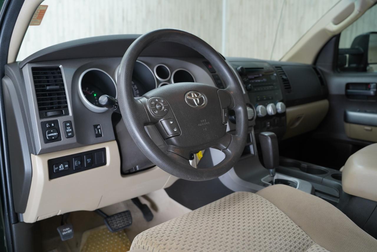 Toyota Tundra 2WD Truck  2010