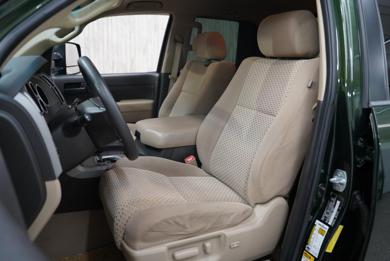 Toyota Tundra 2WD Truck  2010