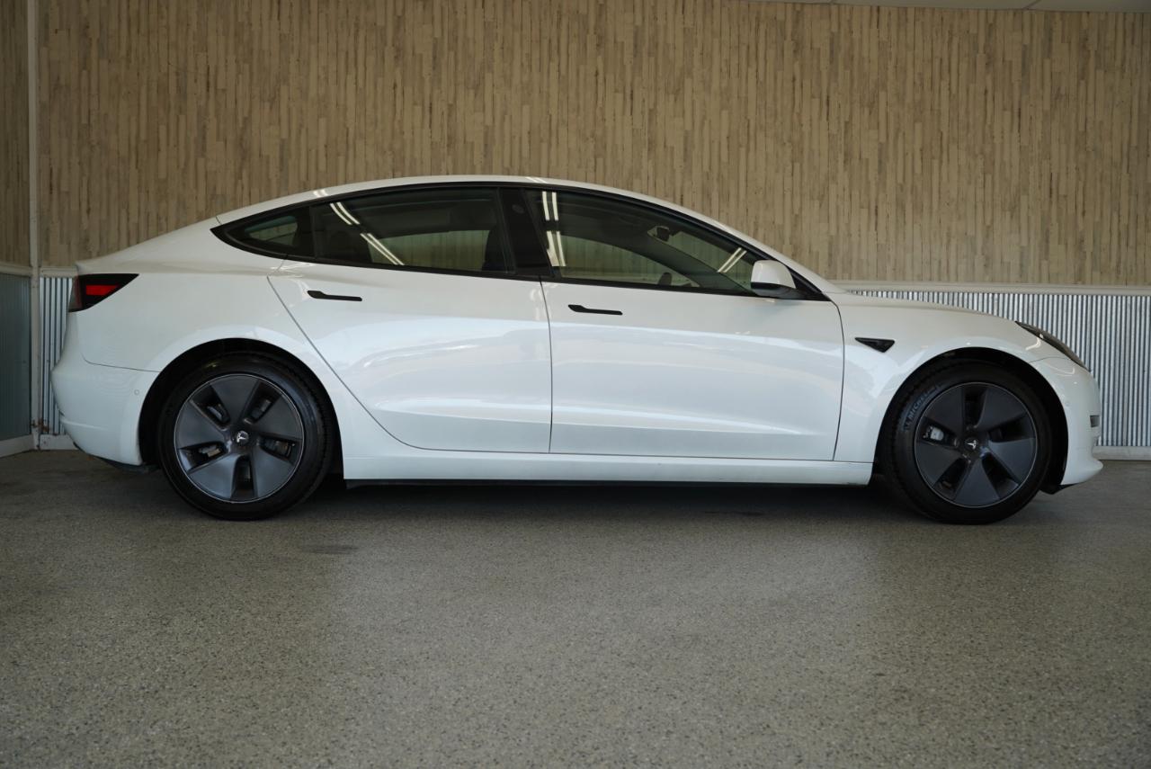 Tesla Model 3 Standard Range Plus RWD 2021