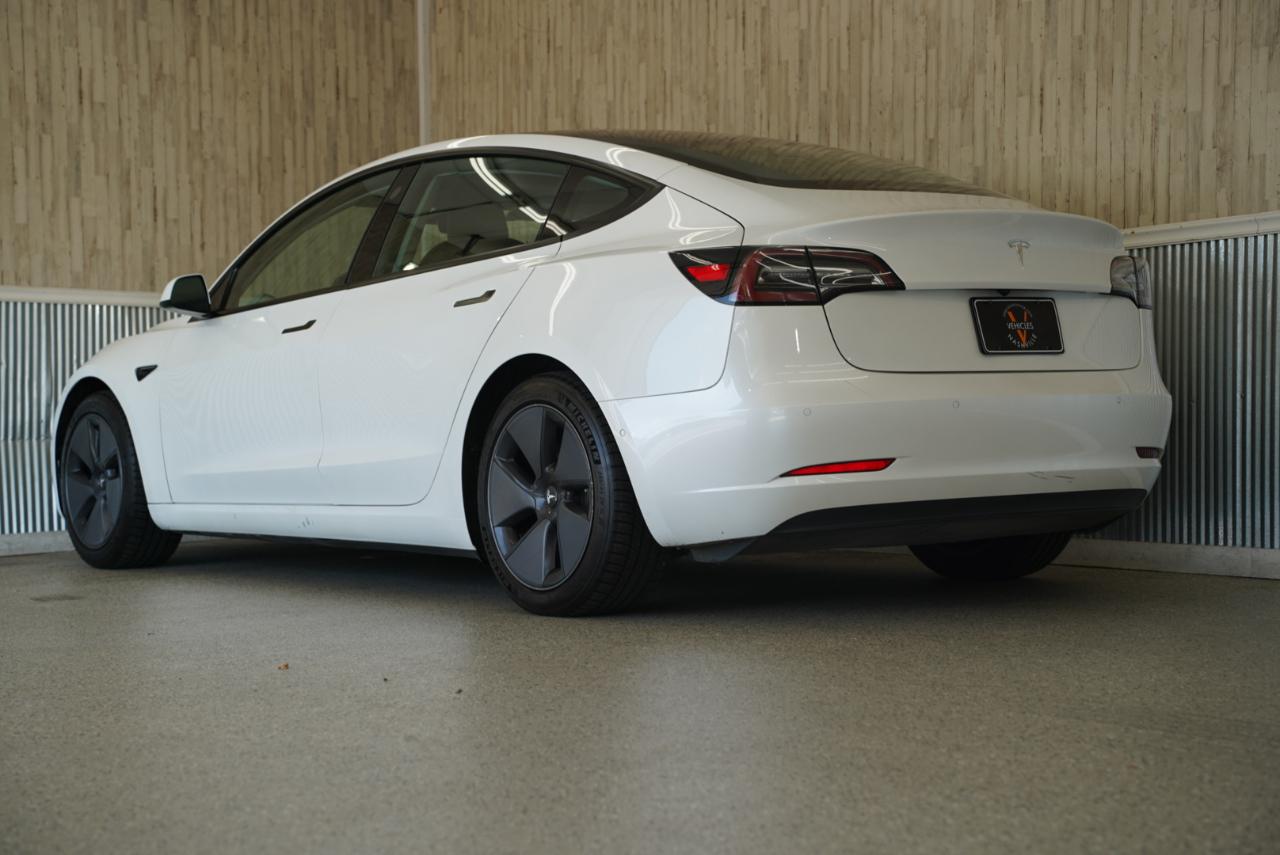 Tesla Model 3 Standard Range Plus RWD 2021