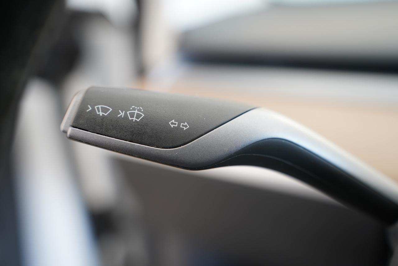 Tesla Model 3 Standard Range Plus RWD 2021