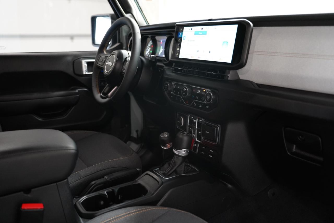 Jeep Wrangler 4xe  2024