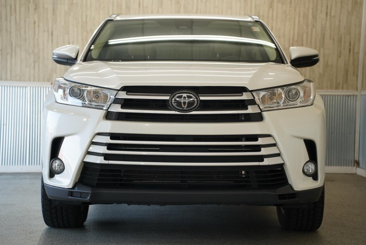 Toyota Highlander  2018