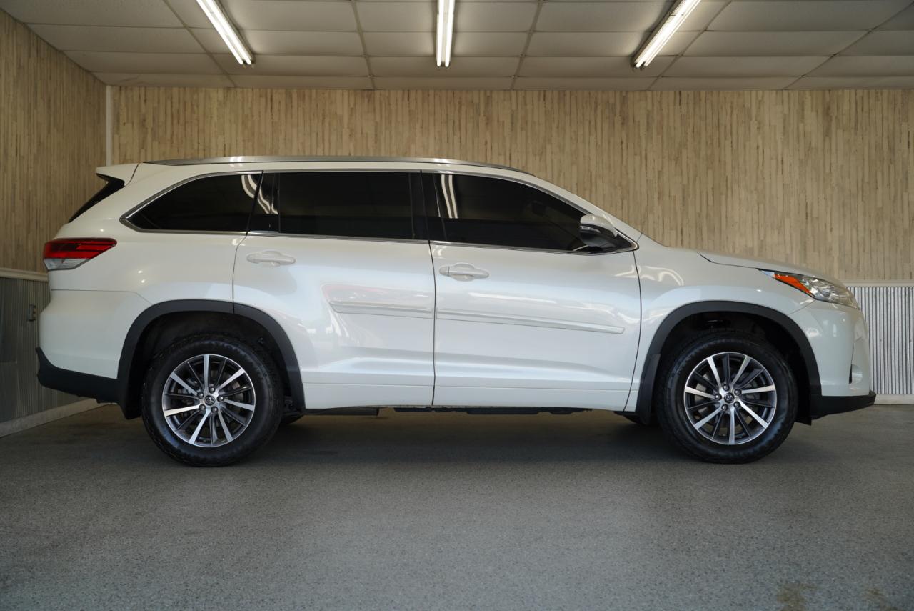 Toyota Highlander  2018