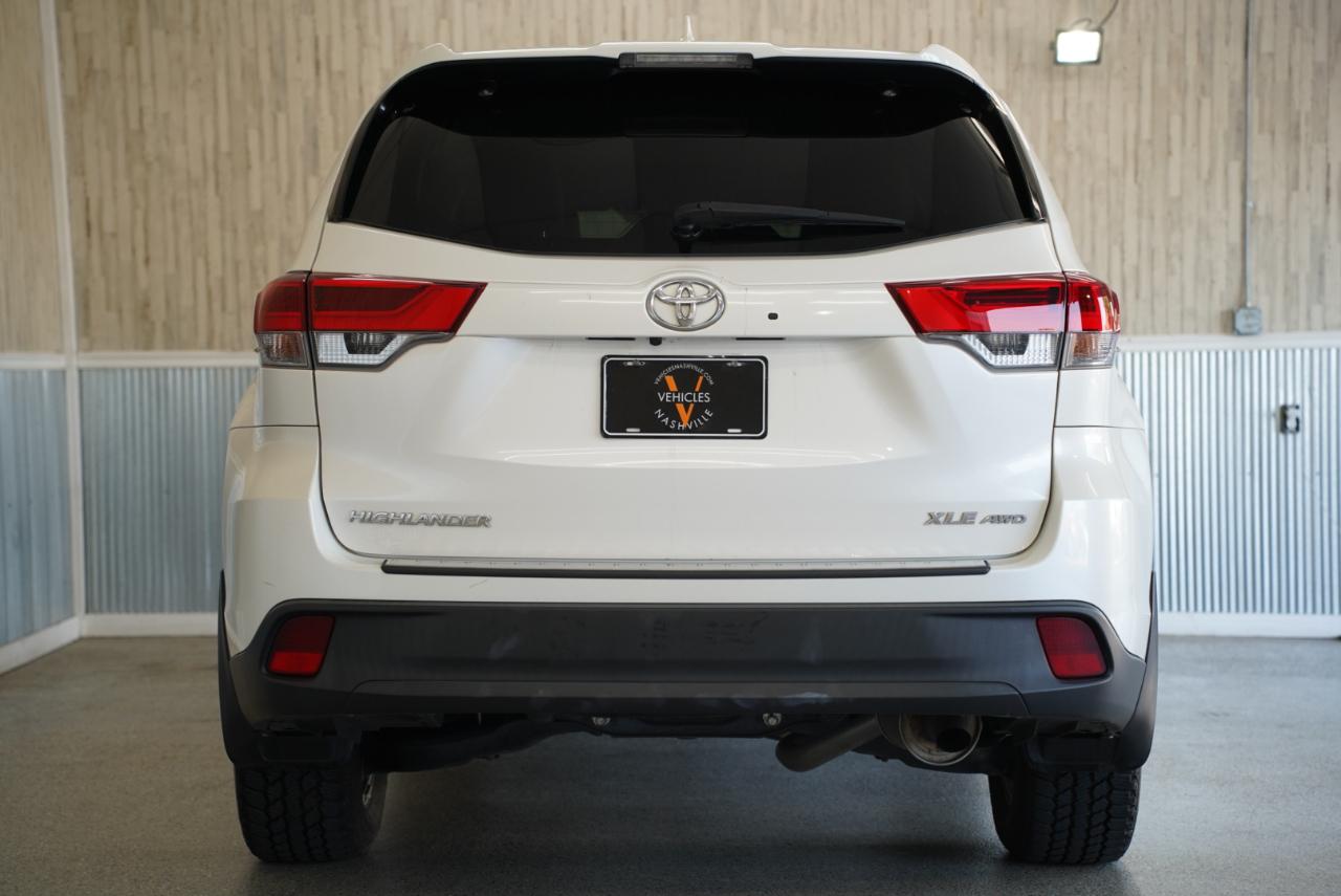 Toyota Highlander  2018