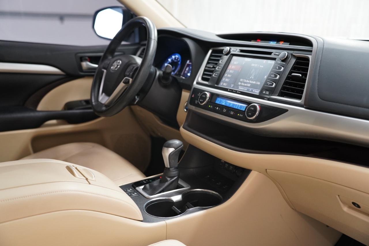 Toyota Highlander  2018