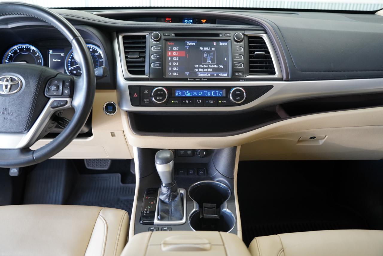 Toyota Highlander  2018