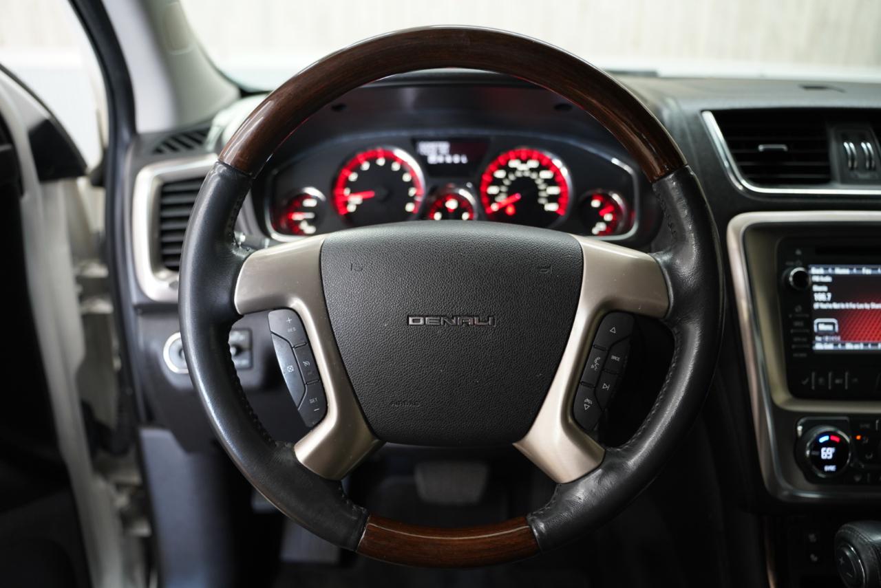 GMC Acadia FWD 4dr Denali 2013