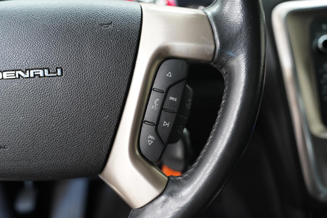 GMC Acadia FWD 4dr Denali 2013