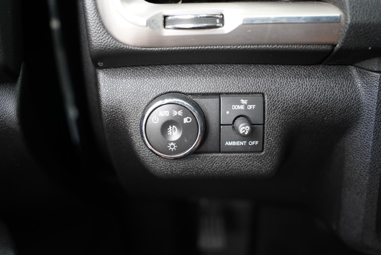 GMC Acadia FWD 4dr Denali 2013