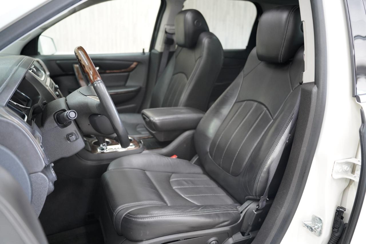 GMC Acadia FWD 4dr Denali 2013