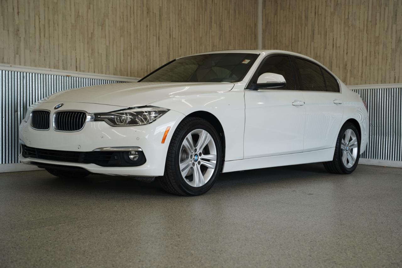 BMW 3 Series 330i Sedan 2018