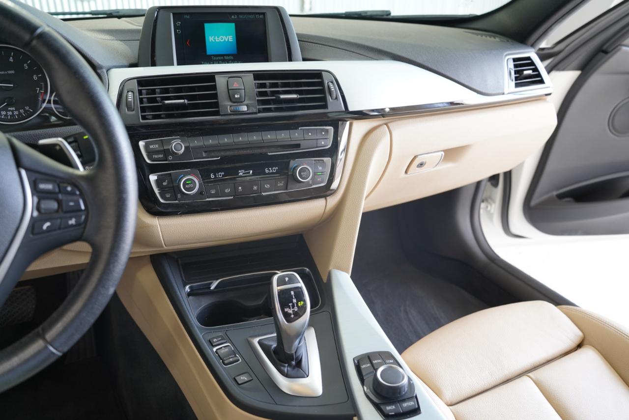 BMW 3 Series 330i Sedan 2018
