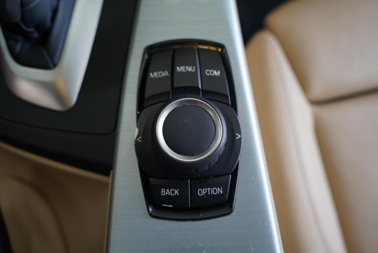 BMW 3 Series 330i Sedan 2018