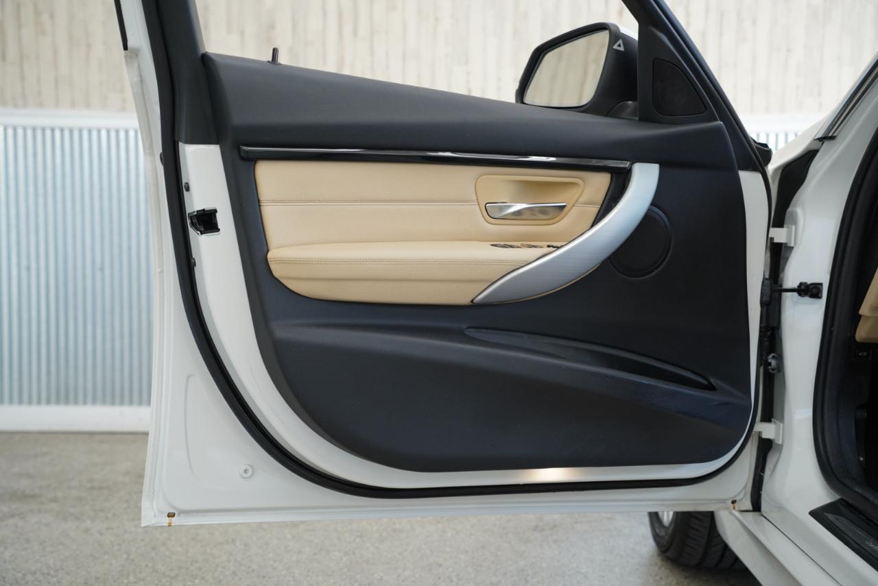 BMW 3 Series 330i Sedan 2018