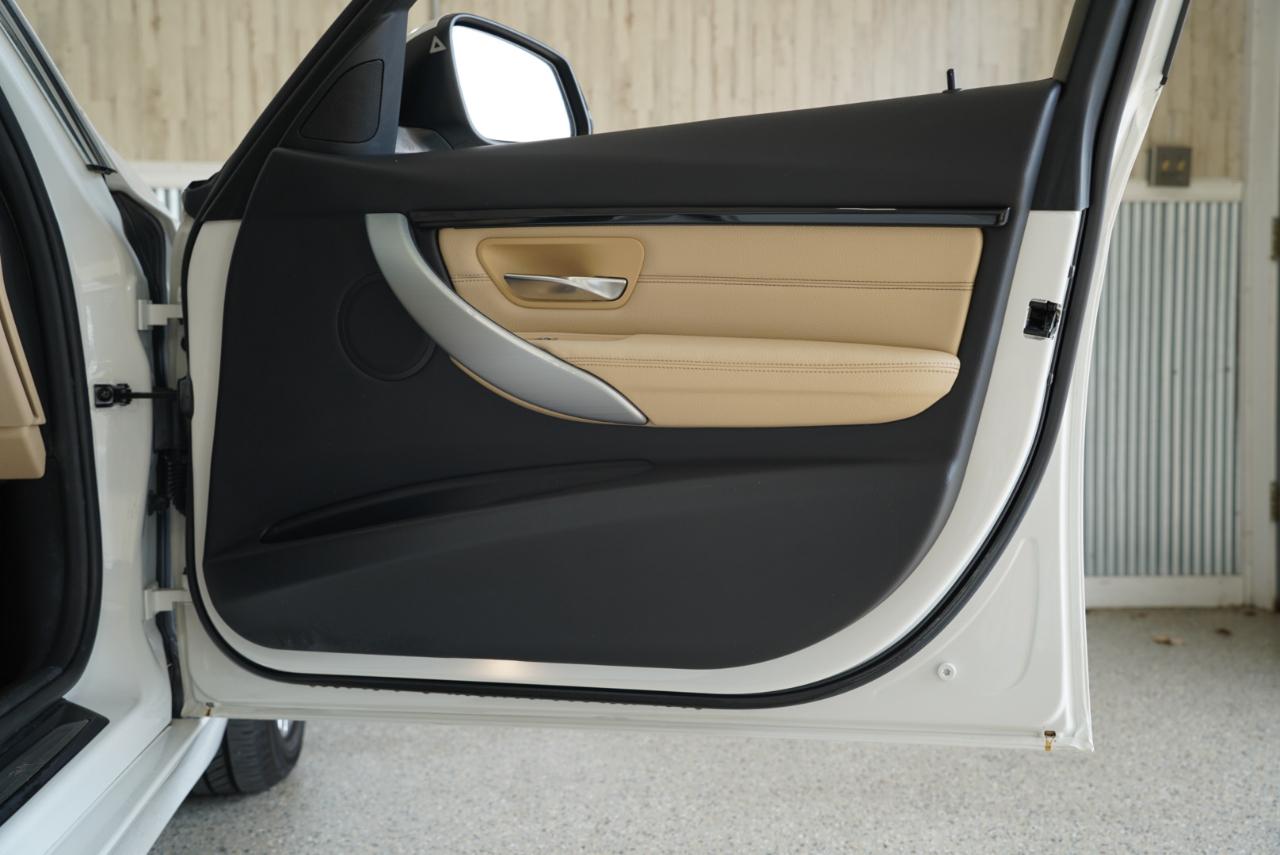 BMW 3 Series 330i Sedan 2018