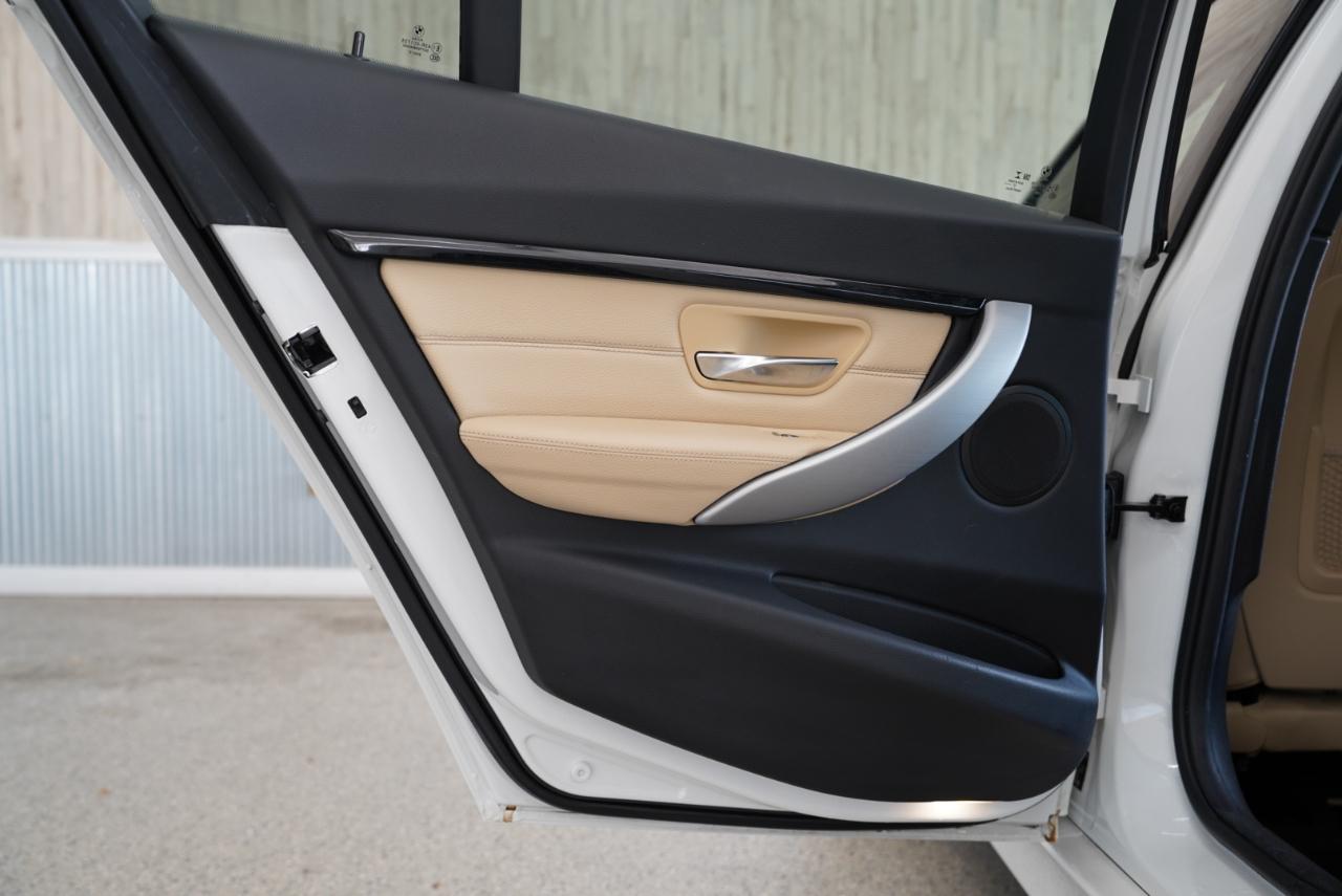 BMW 3 Series 330i Sedan 2018