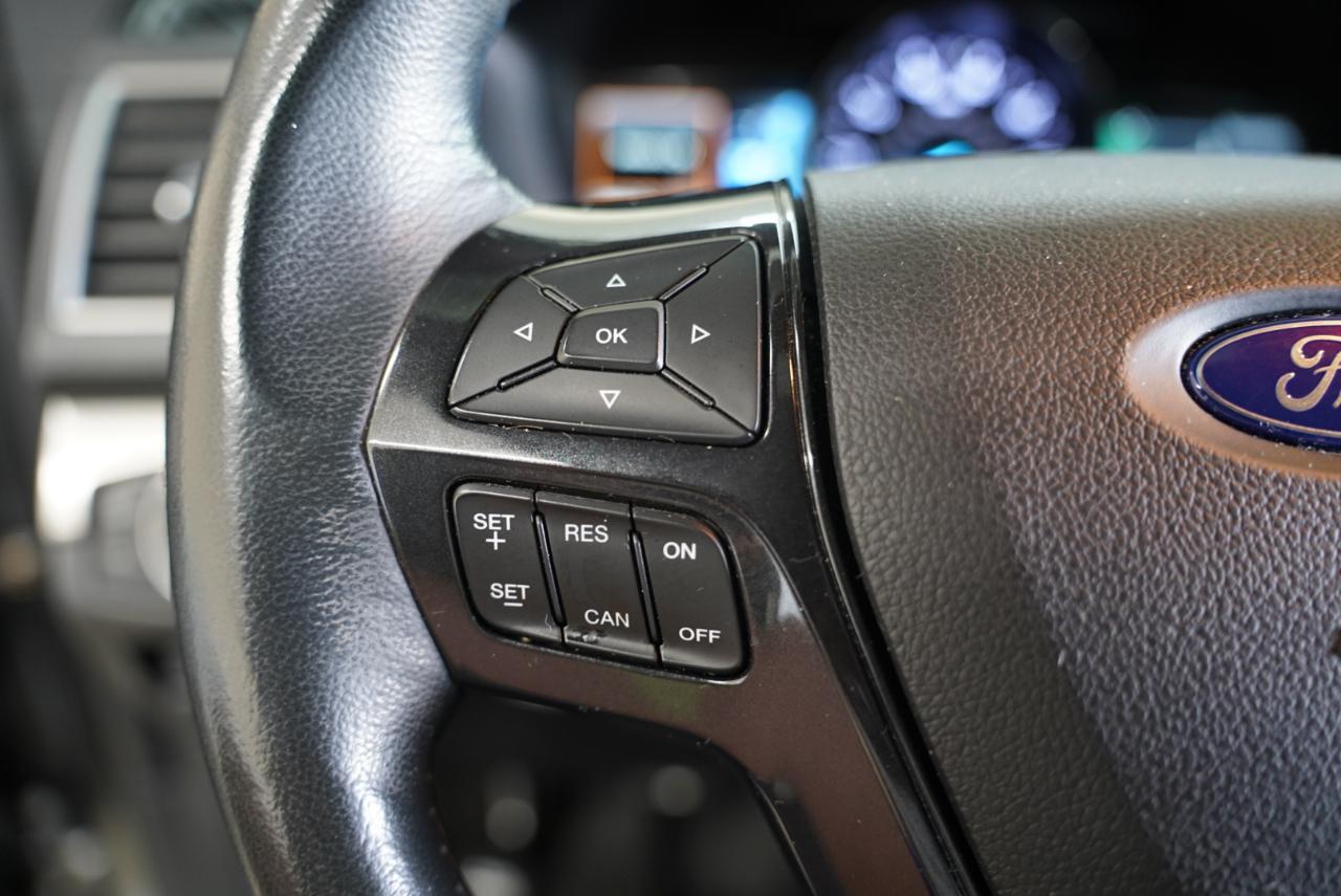 Ford Explorer XLT 4WD 2018