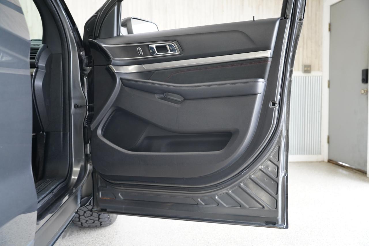 Ford Explorer XLT 4WD 2018