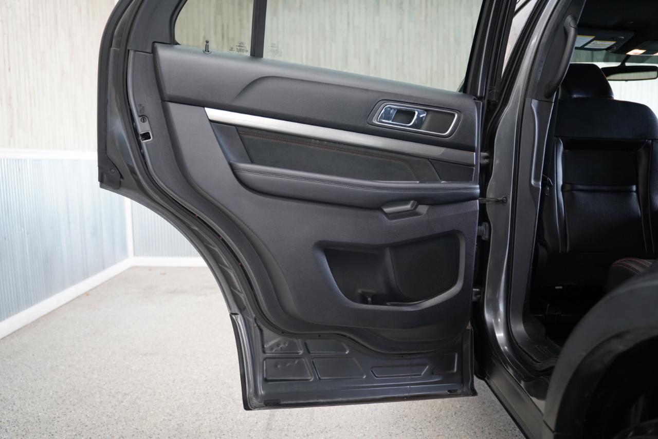 Ford Explorer XLT 4WD 2018