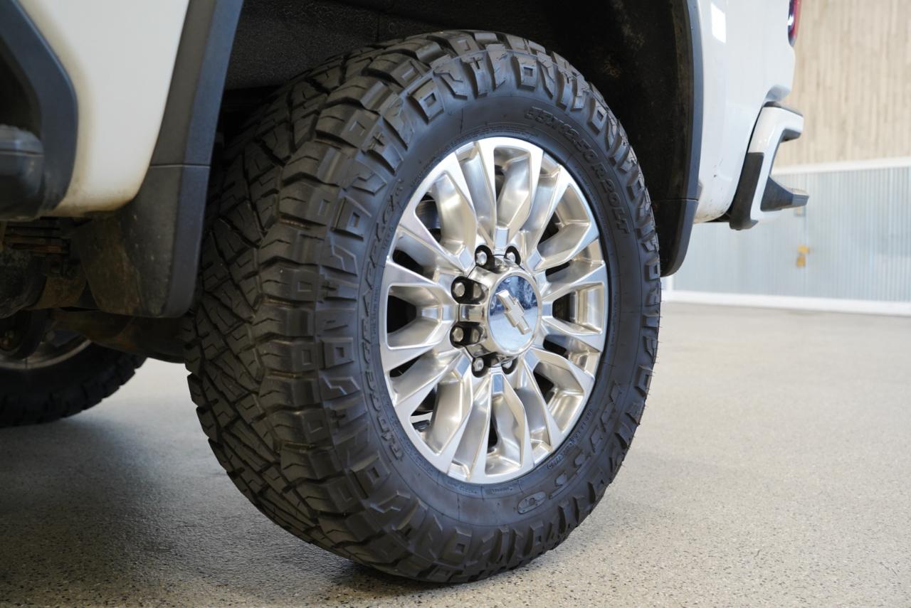 Chevrolet Silverado 2500HD 4WD Crew Cab 159" High Country 2020