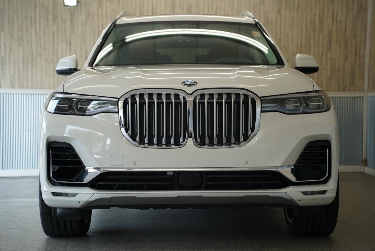 BMW X7 xDrive40i Sports Activity Vehicle 2019
