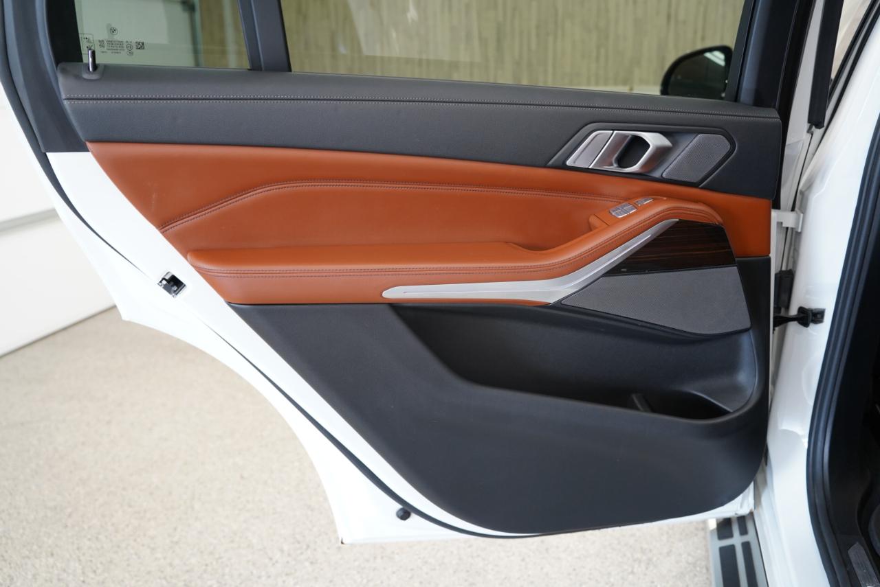 BMW X7 xDrive40i Sports Activity Vehicle 2019