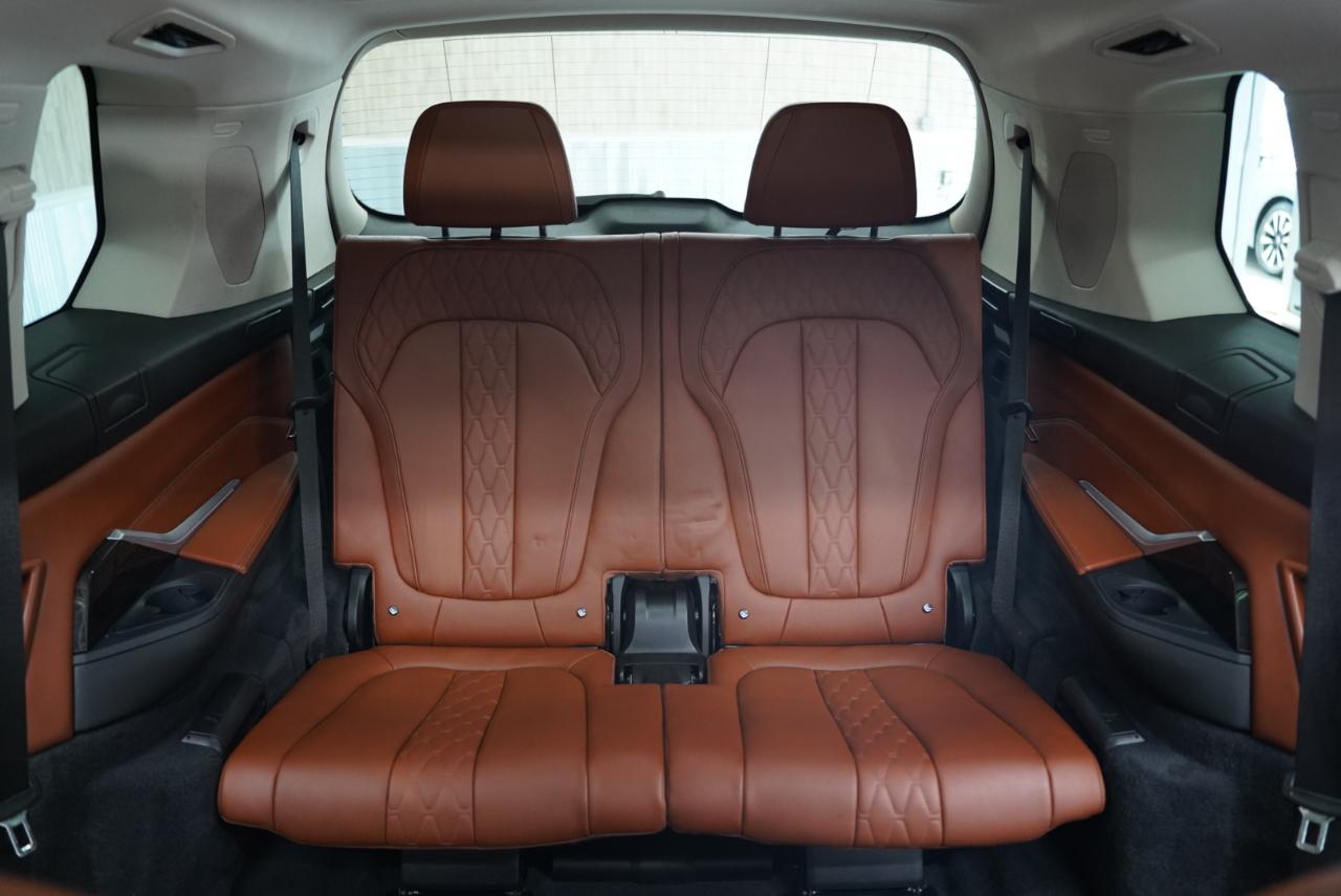 BMW X7 xDrive40i Sports Activity Vehicle 2019