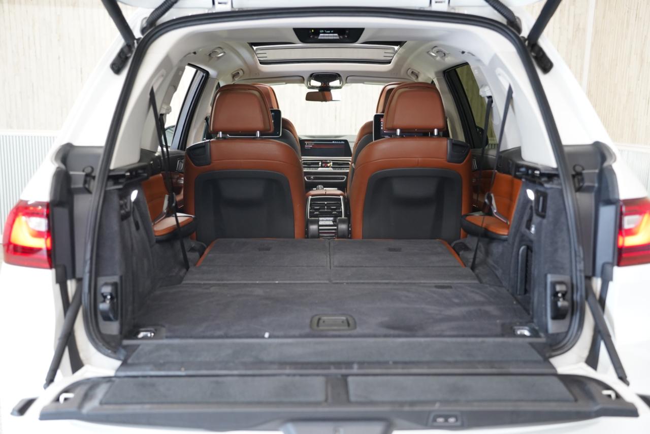 BMW X7 xDrive40i Sports Activity Vehicle 2019