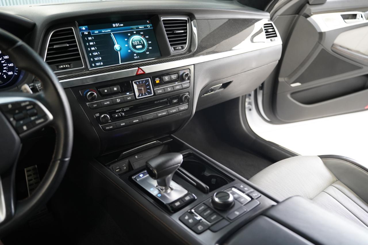 Genesis G80 3.3T Sport RWD 2018