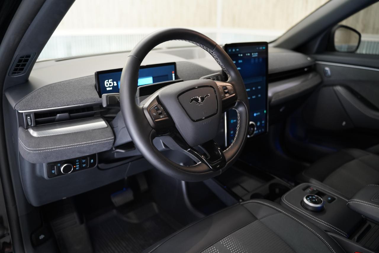 Ford Mustang Mach-E GT AWD 2024